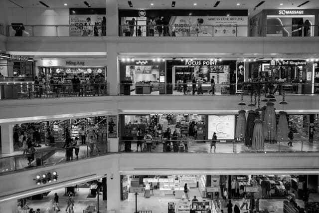 Build or upgrade online stores and customer engagement platforms.